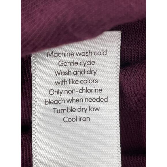 Athleta Berry Athletic Athleisure Asymmetrical Hem Long Sleeve Women's Top XS - Picture 7 of 7